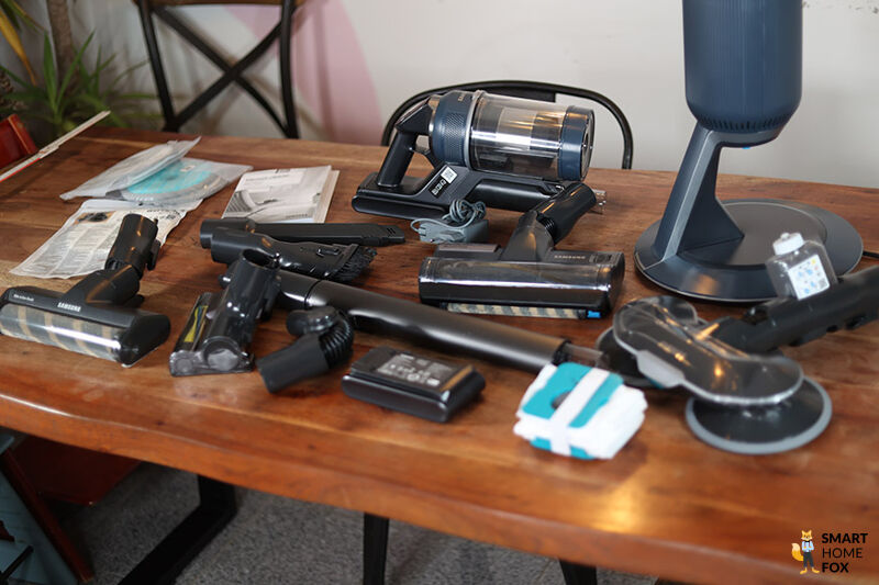 Das Zubehör des Samsung Bespoke Jet in der Übersicht